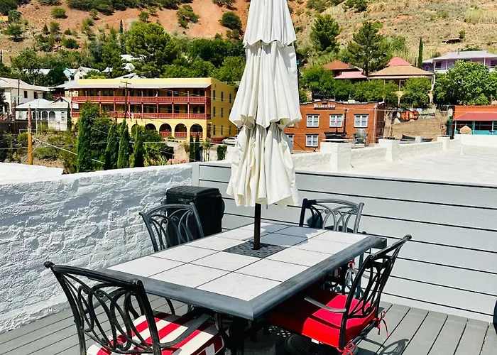 Brownstone Hotel apartamentowy 4*