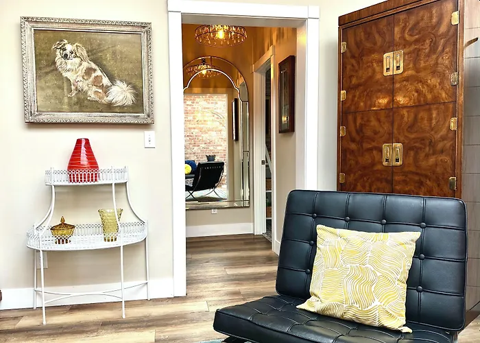 Hotel apartamentowy Brownstone 4*