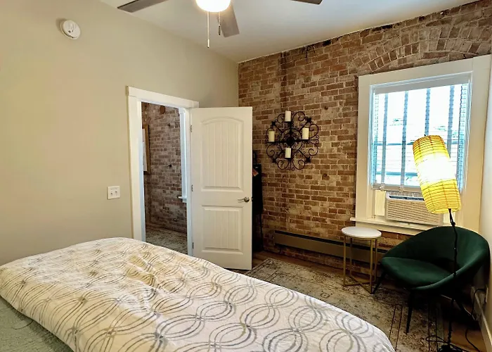 Hotel apartamentowy Brownstone