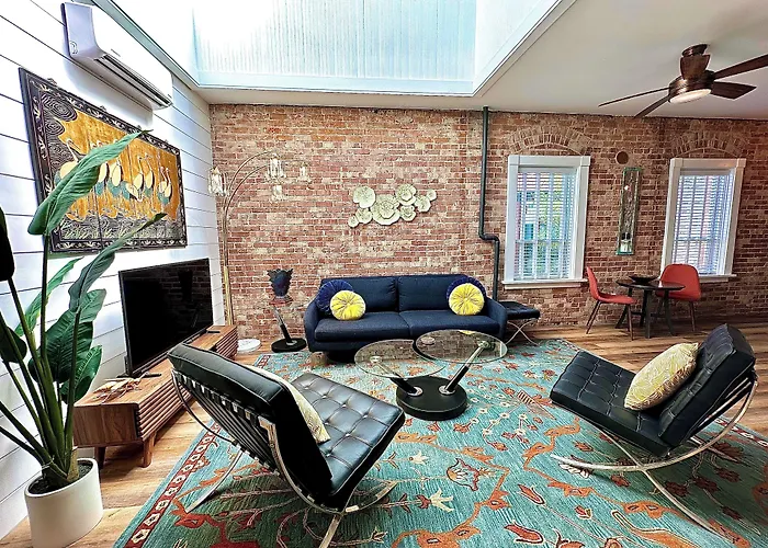 Brownstone Bisbee